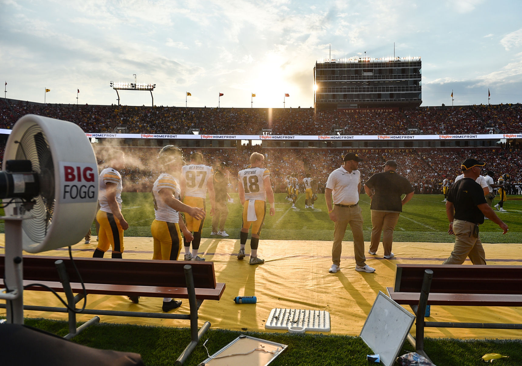 091121-qc-spt-iowa-isu-fball-064